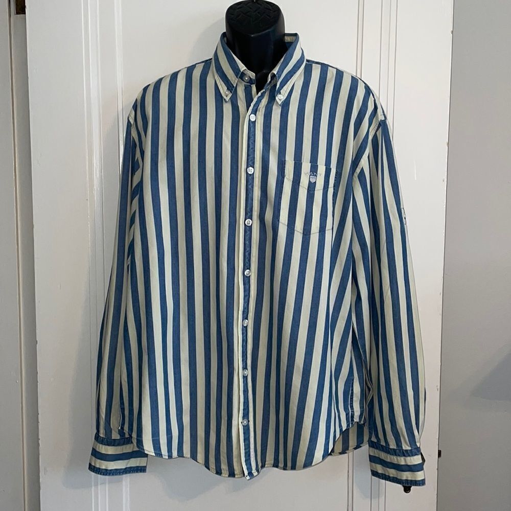 ‎Gant cream & blue vertical striped shirt